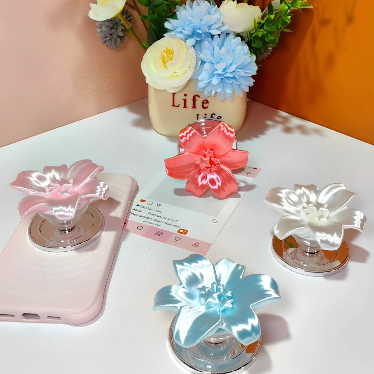 Glossy Pearl Lily Flower Magne - Phone Accessories Stand recension och pris
